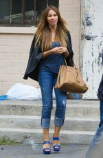 SOFIA VERGARA Out and About in Beverly Hills 04/22/2015