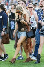 STACY FERGIE FERGUSON at 2015 Coachella Valley Music Festival, Day 1