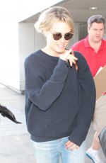 TAYLOR SCHILLING Arrives at LAX Airport in Los Angeles 004/25/2015