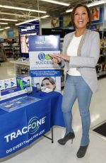 VANESSA WILLIAMS at Tracfone Promo Event in Walmart in Secaucus