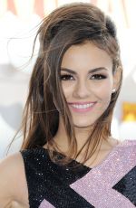 VICTORIA JUSTICE at 2015 MTV Movie Awards in Los Angeles