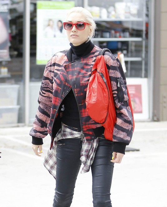 GWEN STEFANI Out and About in West Hollywood