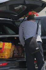 AMY ADAMS Out for Grocery Shopping in Los Angeles 05/29/2015