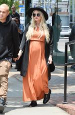 ASHLEE SIMPSON at Bel Bambini in Los Angeles 05/21/2015