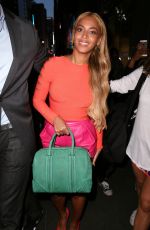 BEYONCE KNOWLES Leaves Her Office Building in New York 05/14/2015