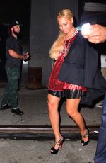 BEYONCE Leaves Terminal 5 in New York 05/17/2015