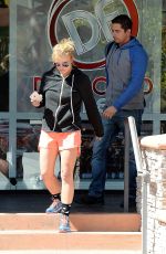 BRITNEY SPEARS Leaves Drenched Fitness in Thousand Oaks 05/10/2015