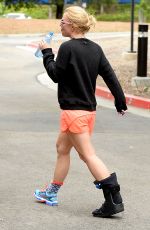 BRITNEY SPEARS Working Out in Thousand Oaks 05/05/2015