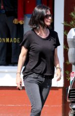 COURTNEY COX Leaves Brentwood Country Market 04/29/2015
