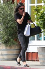COURTNEY COX Leaves Brentwood Country Market 04/29/2015