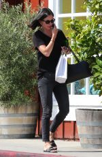 COURTNEY COX Leaves Brentwood Country Market 04/29/2015