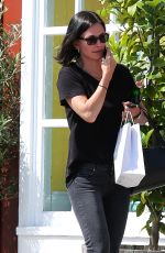COURTNEY COX Leaves Brentwood Country Market 04/29/2015
