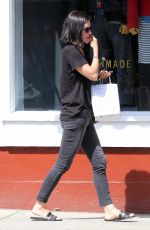 COURTNEY COX Leaves Brentwood Country Market 04/29/2015