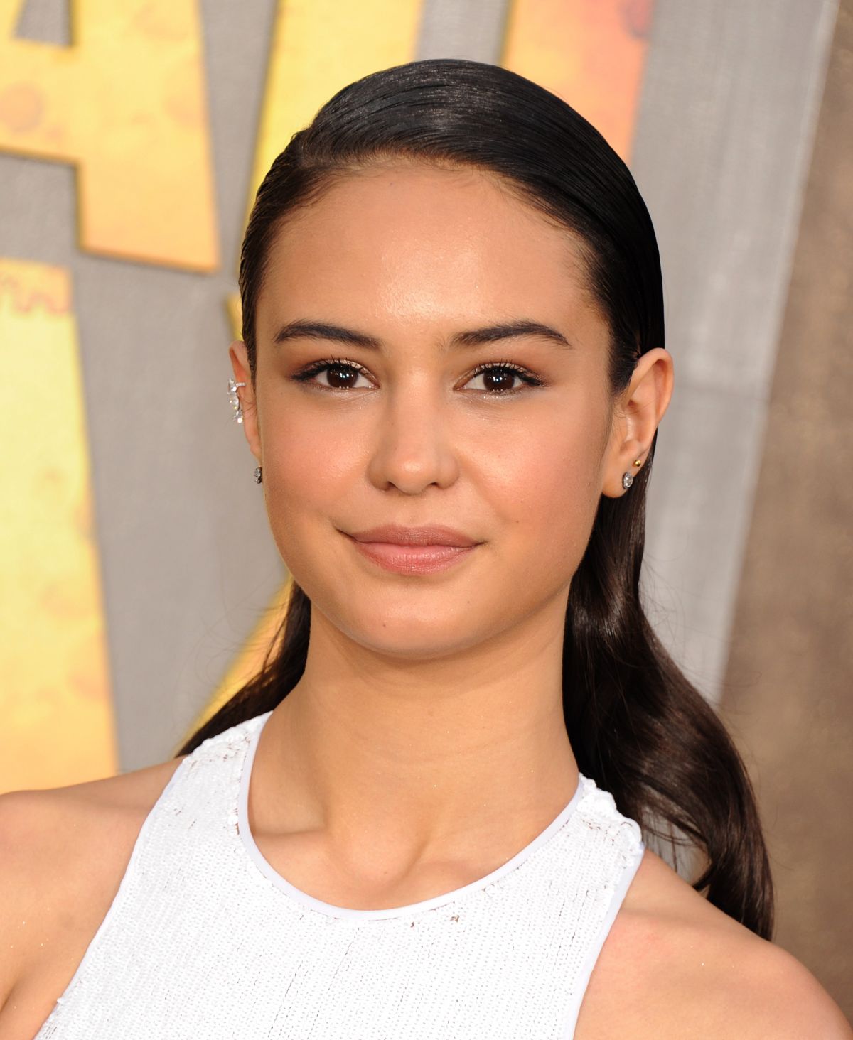 courtney-eaton-at-mad-max-fury-road-premiere-in-hollywood_4.