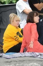 DAKOTA JOHNSON on the Set of How to be Single 05/28/2015