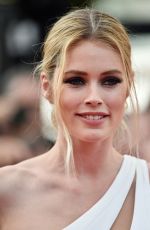 DOUTZEN KROES at La Tete Haute Premiere at 2015 Cannes Film Festival