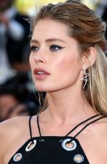 DOUTZEN KROES at Youth Premiere at Cannes Film Festival