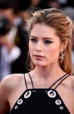 DOUTZEN KROES at Youth Premiere at Cannes Film Festival