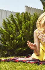 ELIZABETH BANKS in The Edit Magazine, May 2015 Issue