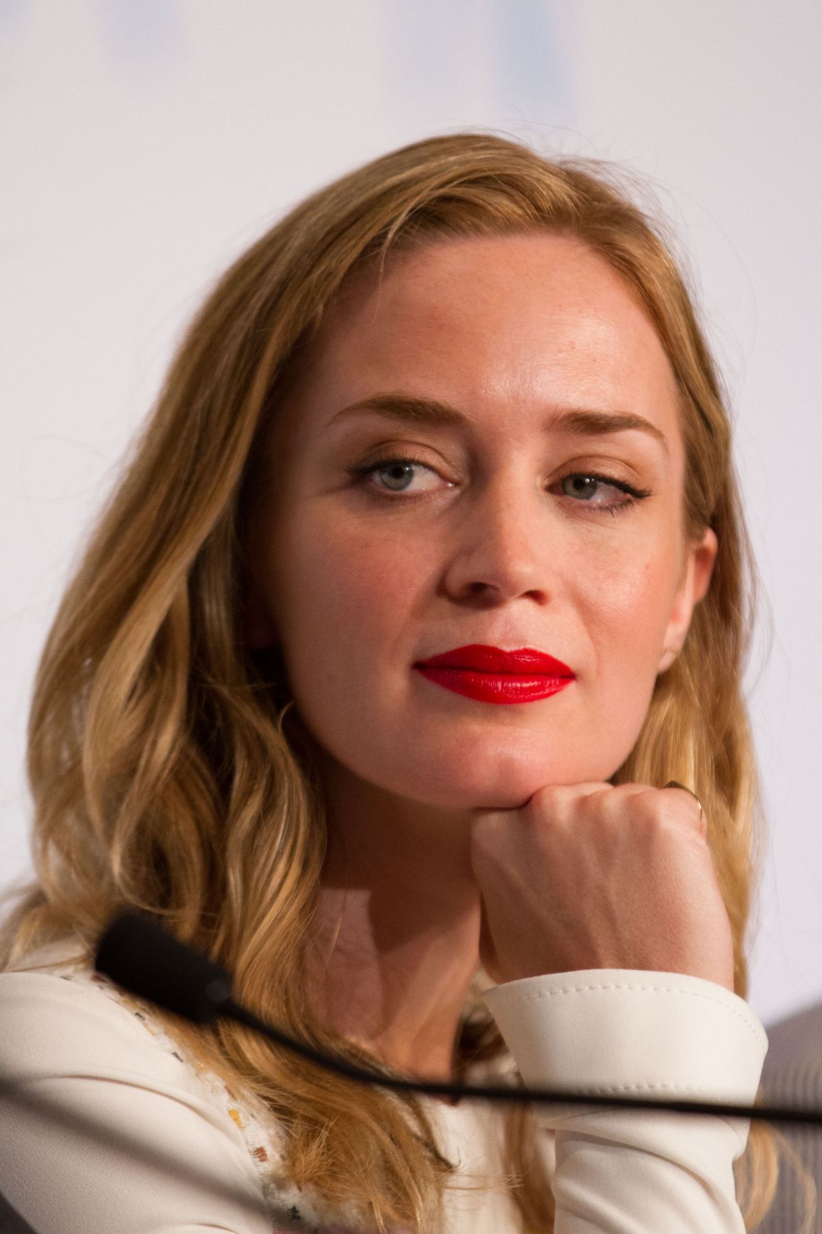 EMILY BLUNT at Sicario Press Conference at Cannes Film Festival ...