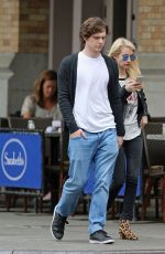 EMMA ROBERTS and Evan Peters Out for Coffee in New York 05/06/2015