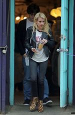 EMMA ROBERTS and Evan Peters Out for Coffee in New York 05/06/2015