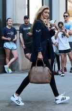 GIGI HADID leaves Taylor Swift