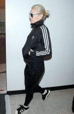 GWEN STEFANI Arrives at LAX Airport in Los Angeles 04/30/2015