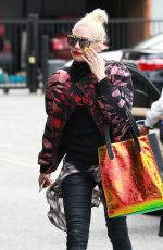 GWEN STEFANI Out and About in Beverly Hills 05/22/2015