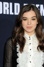 HAILEE STEINFELD at Pitch Perfect 2 Premiere in Los Angeles