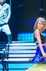 TAYLOR SWIFT Performs at Rock in Rio USA in Las Vegas