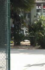 JENNIFER GARNER Leaves a Gym in Los Angeles 05/11/2015