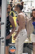 JENNIFER LOPEZ at Quattro Gastronomia Restaurant in Miami