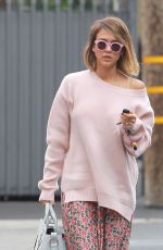 JESSICA ALBA Out and About in Los Angeles 05/08/2015