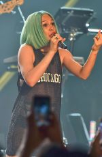 JESSIE J Performs at the House of Blues in Chicago 05/09/2015