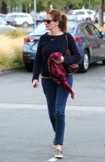 JULIA ROBERTS Out and About in Malibu 05/08/2015