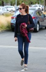 JULIA ROBERTS Out and About in Malibu 05/08/2015