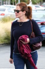 JULIA ROBERTS Out and About in Malibu 05/08/2015