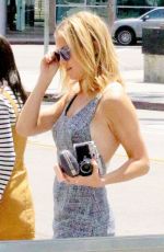 KATE HUDSON Arrives at Spago Bar in Beverly Hills