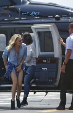 KATE HUDSON Getting Off a Helicopter in New York 05/15/2015