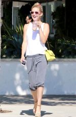 KATE HUDSON Out and About in Malibu 05/24/2015