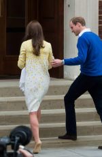 KATE MIDDLETON and Prince William Leaving a Hospital
