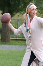 KATE UPTON on the Set of The Layover in Vancouver 05/12/2015