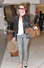 KATHERINE HEIGL Arrives at Los Angeles International Airport 05/05/2015