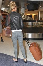 KATHERINE HEIGL Arrives at Los Angeles International Airport 05/05/2015