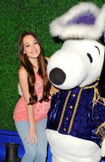 KELLI BERGLUND at Knott