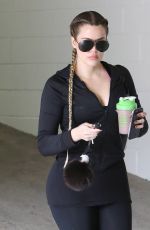 KHLOE KARDASHIAN Leaves a Gym in Beverly Hills 04/30/2015