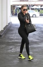 KHLOE KARDASHIAN Leaves a Gym in Beverly Hills 04/30/2015