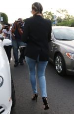 KHLOE KARDASHIAN Out Shopping in Beverly Hills 04/30/2015