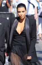 KIM KARDASHIAN Arrives at Jimmy Kimmel Live in Hollywood 04/30/2015
